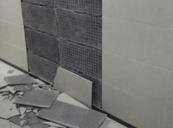 靖西瓷砖空鼓维修公司分享下靖西墙砖松动维修的知识